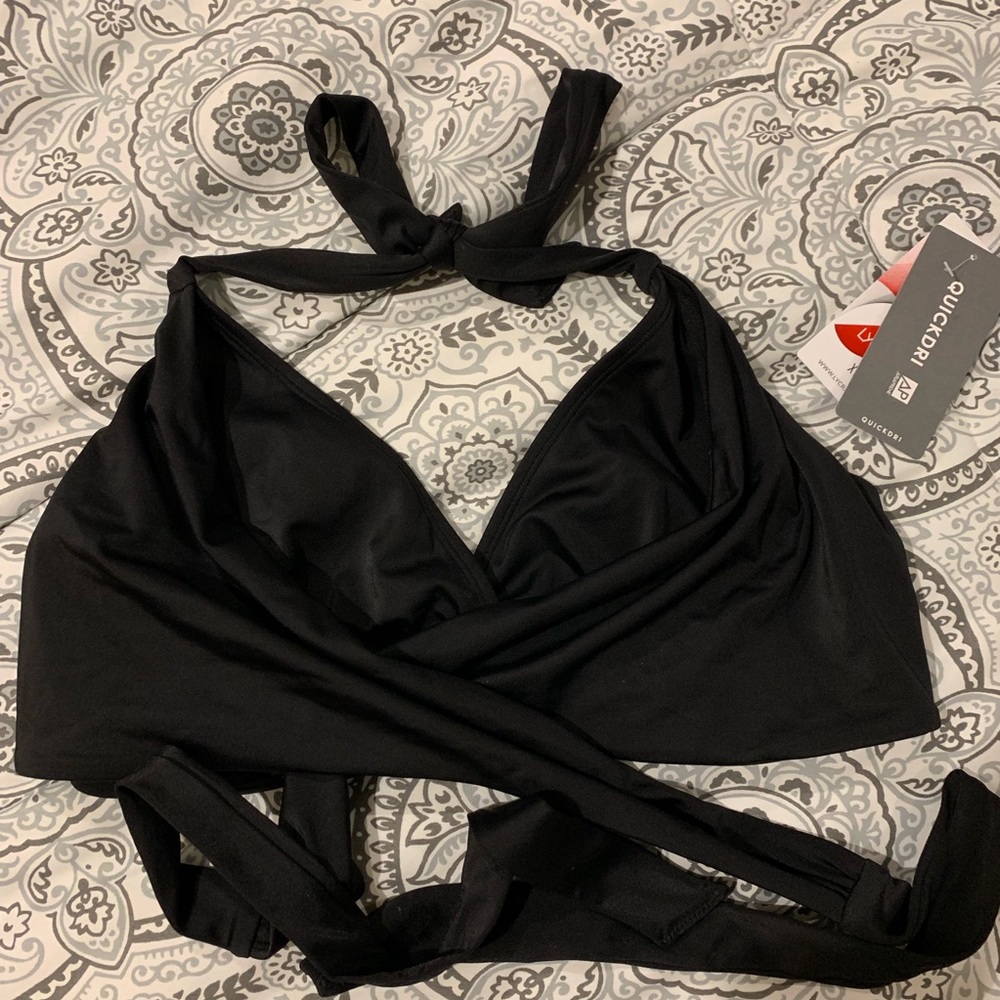 Athleta Wrap Halter Bikini Top 36 D DD